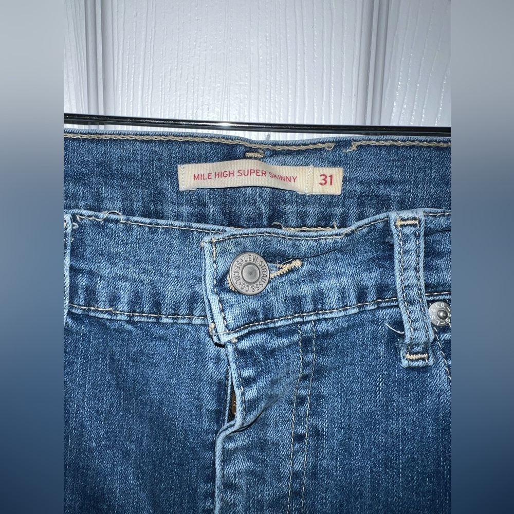 Levi’s Mile High Super Skinny Jeans